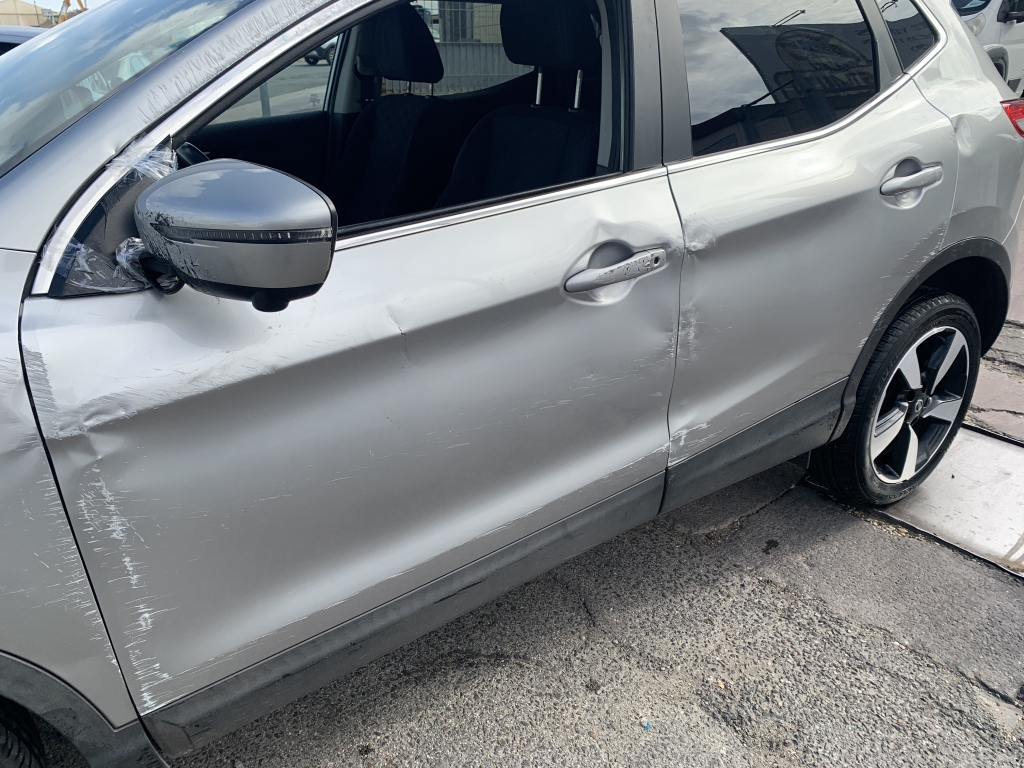 NISSAN QASHQAI 1.2 INY 115CV AUTOMATICO