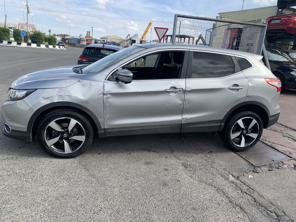 NISSAN QASHQAI 1.2 INY 115CV AUTOMATICO