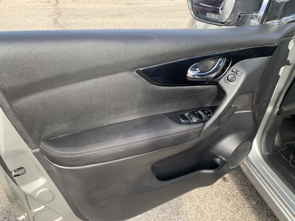 NISSAN QASHQAI 1.2 INY 115CV AUTOMATICO