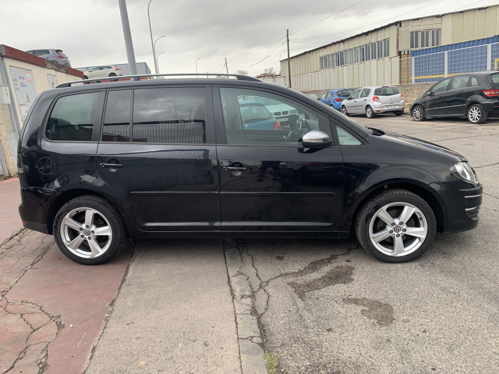 VOLKSWAGEN TOURAN 1.4 TFSI 140CV 7 PLAZAS AUT VOLKSWAGEN TOURAN 1.4 TFSI 140CV 7 PLAZAS AUT