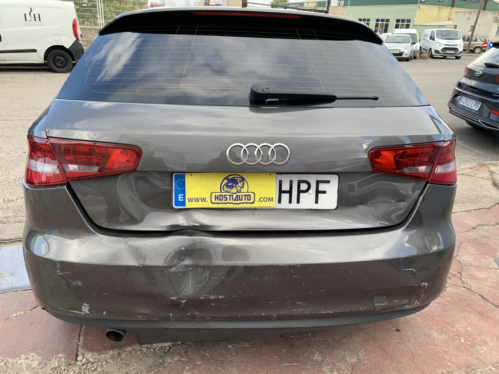 AUDI A-3 1.6 TDI 105CV