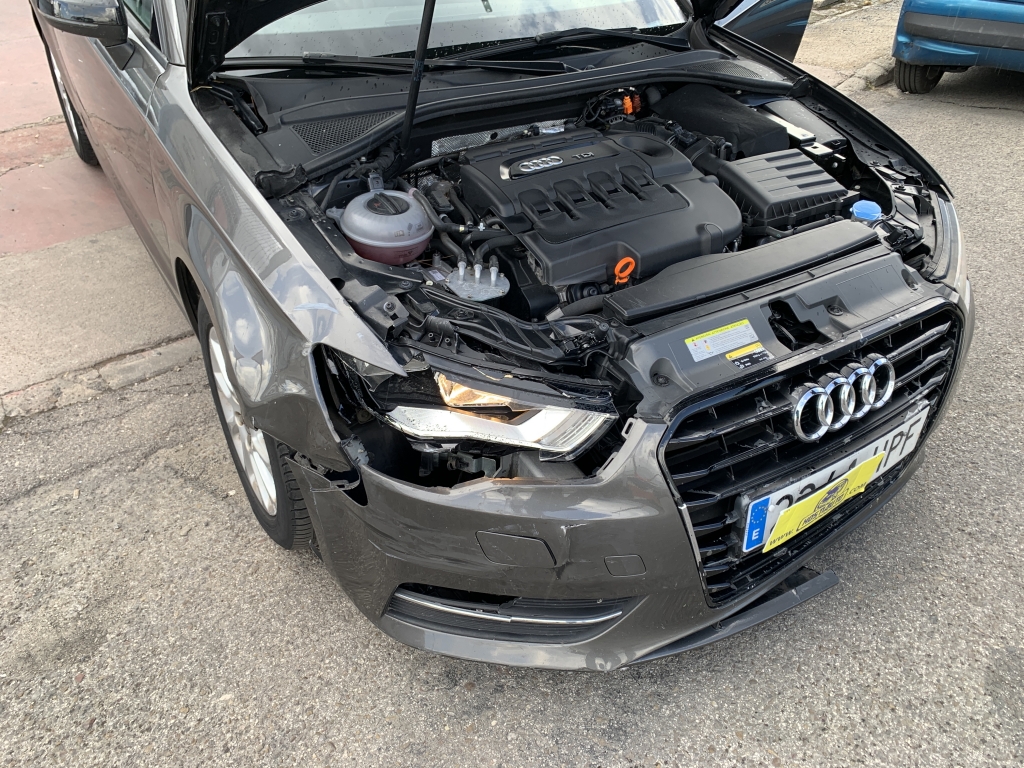 AUDI A-3 1.6 TDI 105CV AUDI A-3 1.6 TDI 105CV