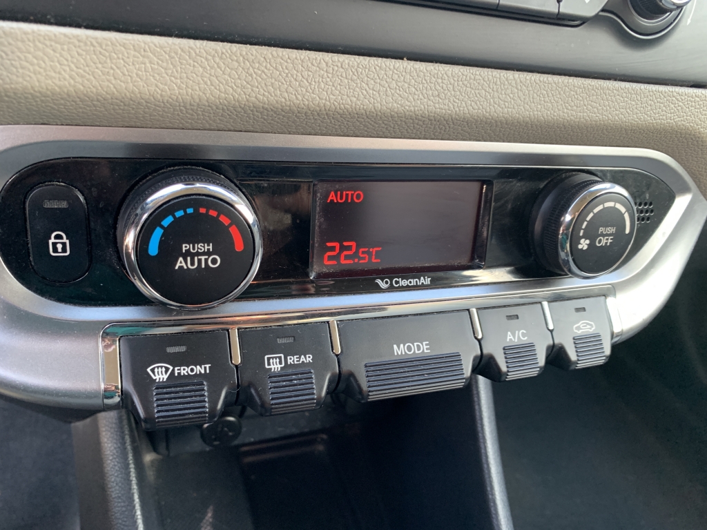 KIA RIO 1.2 INY 84CV