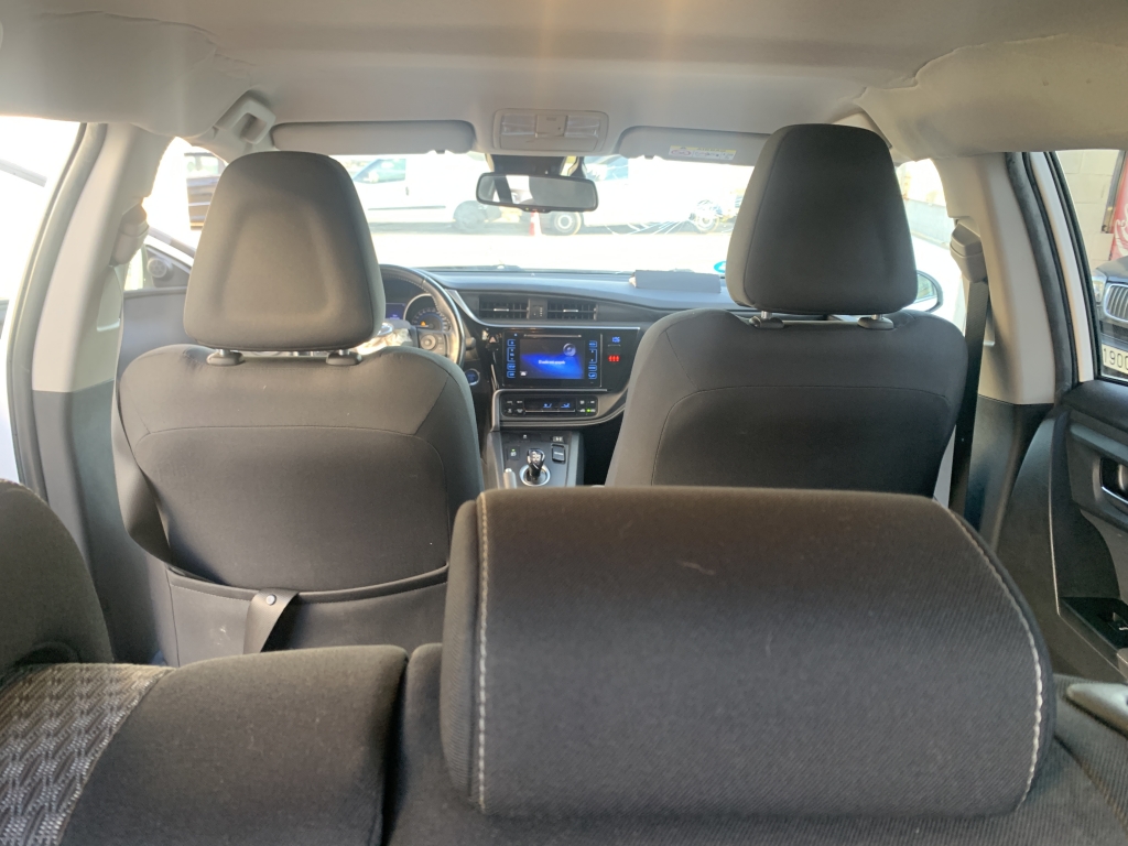 TOYOTA AURIS 1.8 HIBRIDO 135CV