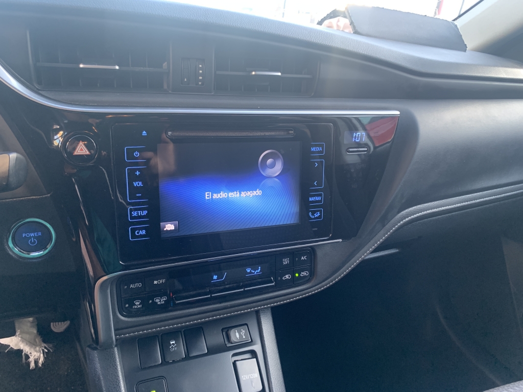TOYOTA AURIS 1.8 HIBRIDO 135CV