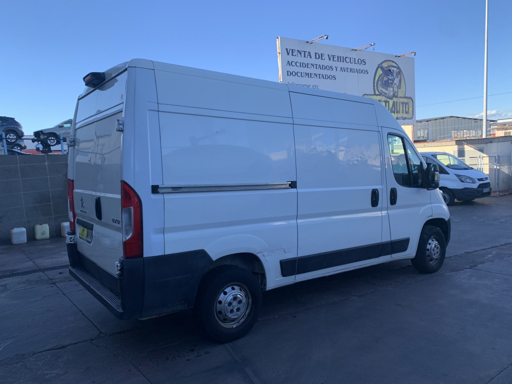 PEUGEOT BOXER 2.2 HDI 140CV PEUGEOT BOXER 2.2 HDI 140CV