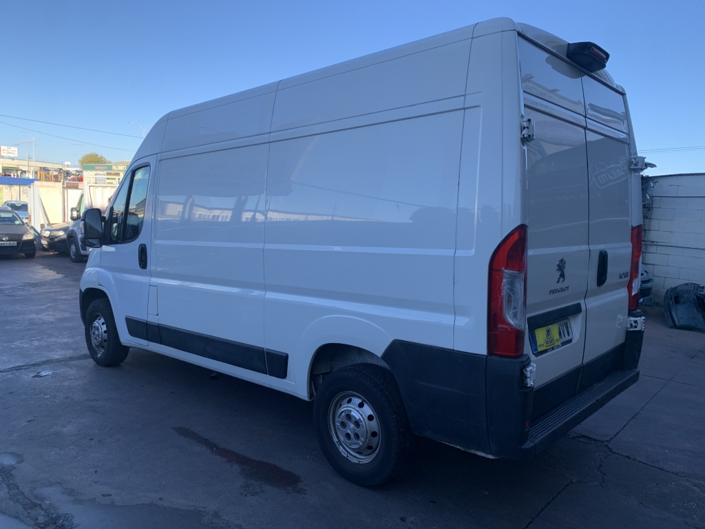 PEUGEOT BOXER 2.2 HDI 140CV