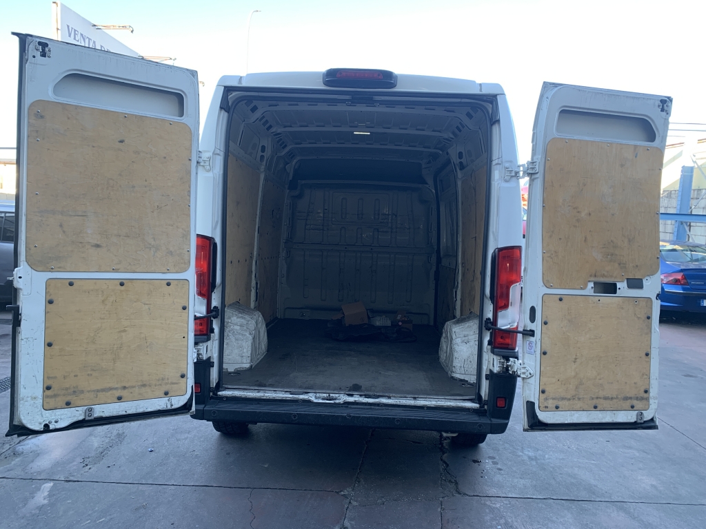 PEUGEOT BOXER 2.2 HDI 140CV PEUGEOT BOXER 2.2 HDI 140CV