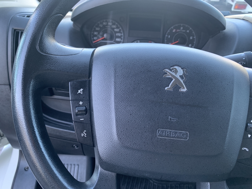 PEUGEOT BOXER 2.2 HDI 140CV PEUGEOT BOXER 2.2 HDI 140CV