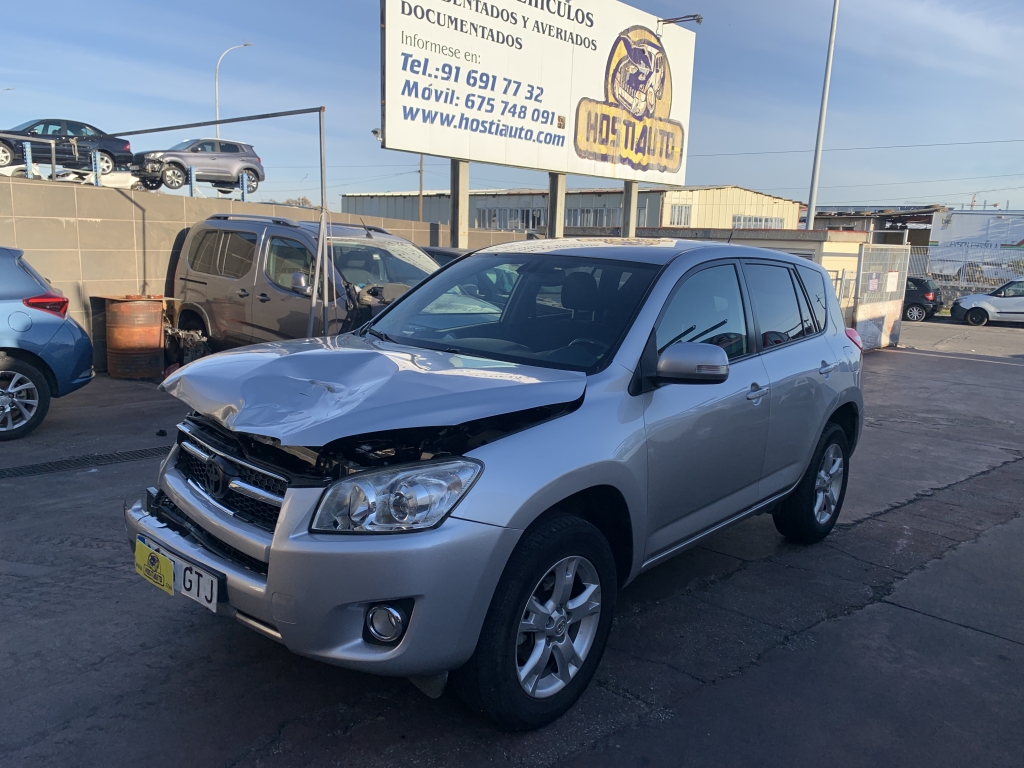 TOYOTA RAV-4 2.2 D4D 150CV TOYOTA RAV-4 2.2 D4D 150CV