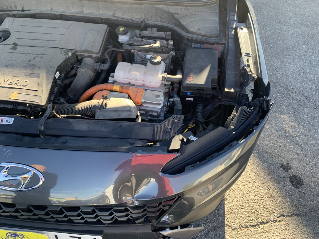 HYUNDAI KONA 1.6 HIBRIDO 141CV