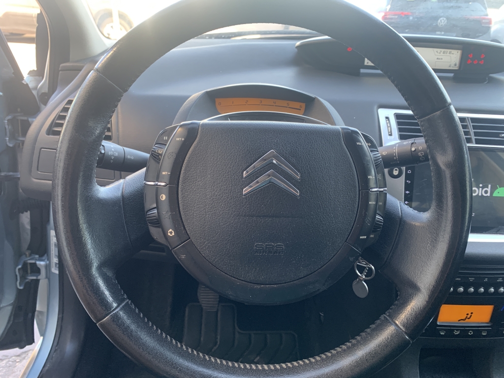 CITROEN C-4 1.6 HDI 110CV CITROEN C-4 1.6 HDI 110CV