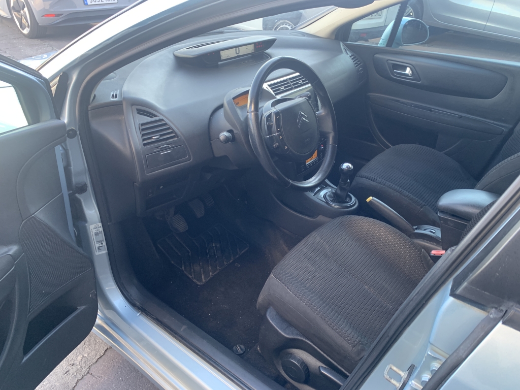 CITROEN C-4 1.6 HDI 110CV CITROEN C-4 1.6 HDI 110CV
