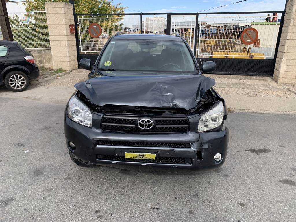 TOYOTA RAV4 2.2 D4D 136CV 4X4