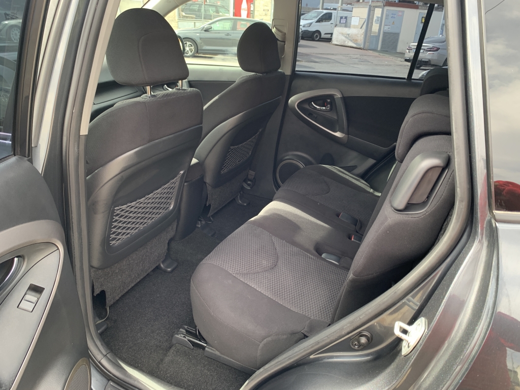 TOYOTA RAV4 2.2 D4D 136CV 4X4