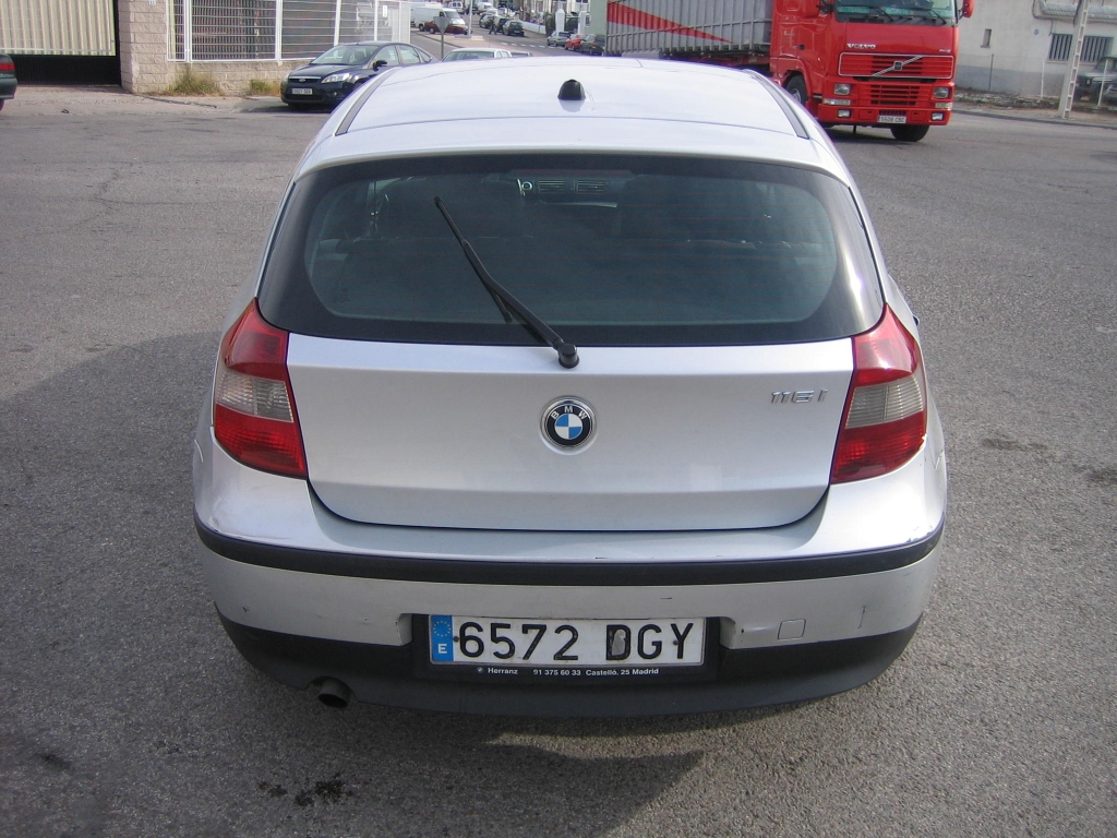 VISTA TRASERA BMW 116 I 1.6 115CV