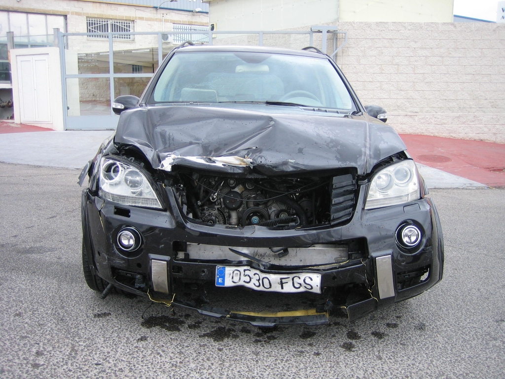 VISTA DELANTERA MERCEDES BENZ ML 63 AMG 6.3 I 510CV