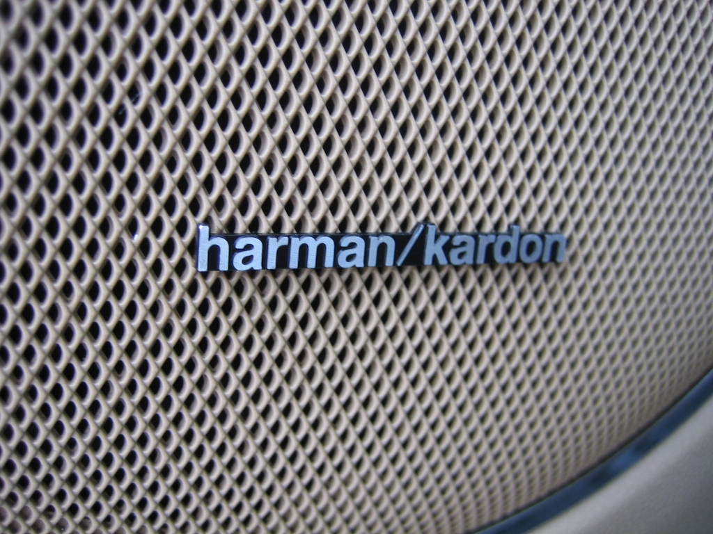 VISTA AUDIO HARMAN/KARDON MERCEDES BENZ ML 63 AMG 6.3 I 510CV