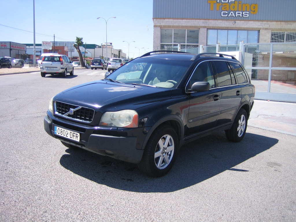 VISTA DELANTERA IZQUIERDA VOLVO XC 90 2.4 163CV AUTOMATICO