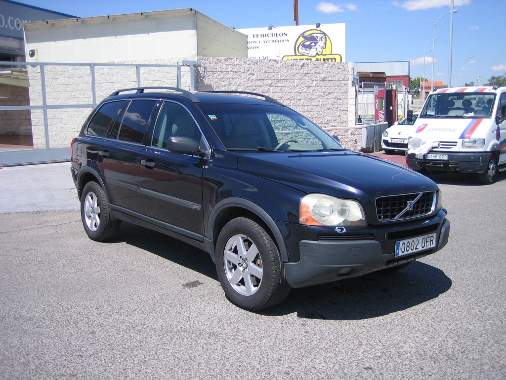 VISTA DELANTERA DERECHA VOLVO XC 90 2.4 163CV AUTOMATICO