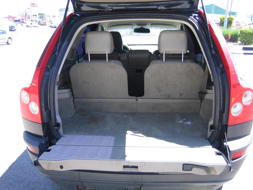 VISTA MALETERO VOLVO XC 90 2.4 163CV AUTOMATICO