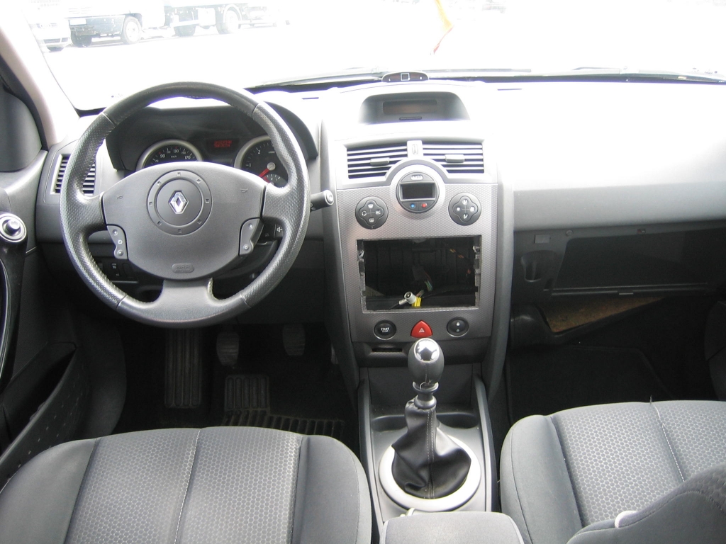 VISTA SALPICADERO RENAULT MEGANE 1.9 DCI 120CV