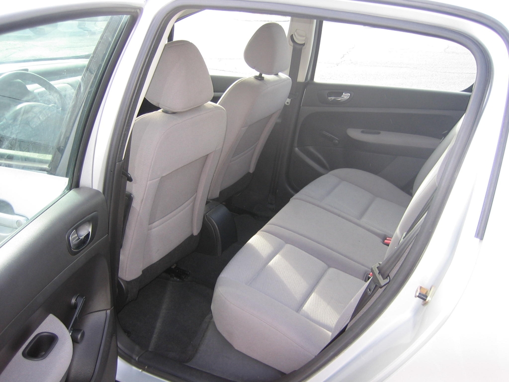 VISTA INTERIOR TRASERO PEUGEOT 307 2.0 HDI 90CV XR