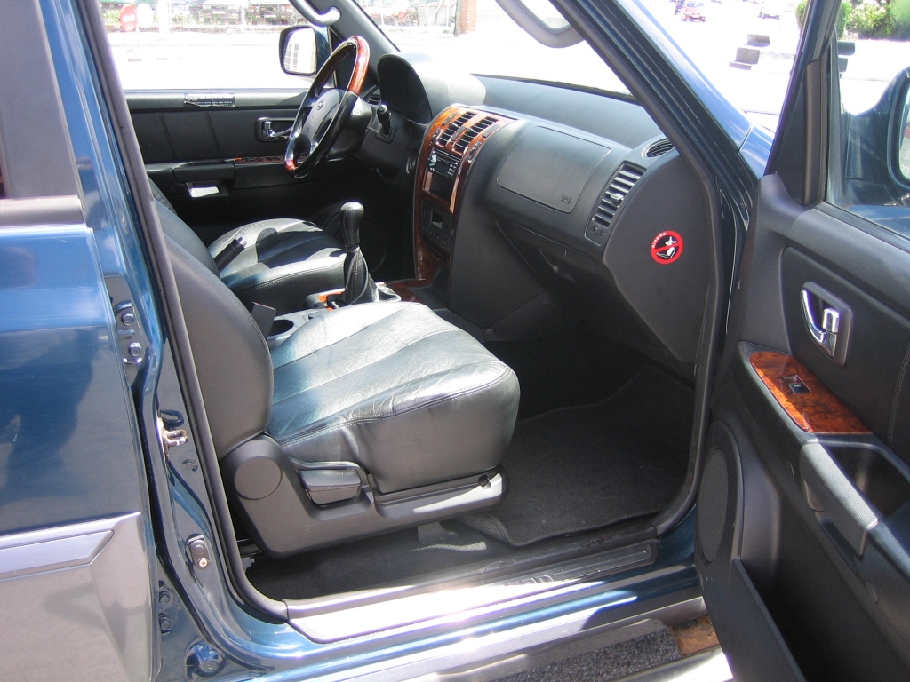 VISTA INTERIOR DERECHO HYNDAI TERRACAN 2.9 CRDI 150CV
