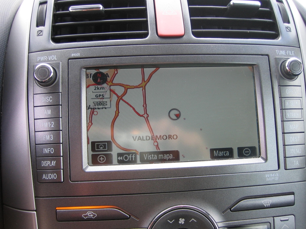 VISTA NAVI TOYOTA AURIS 2.0 D4D 130CV