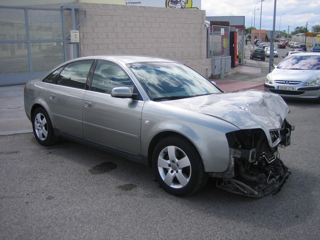 VISTA DELANTERA DERECHA AUDI A-6 2.5 TDI 150CV QUATTRO