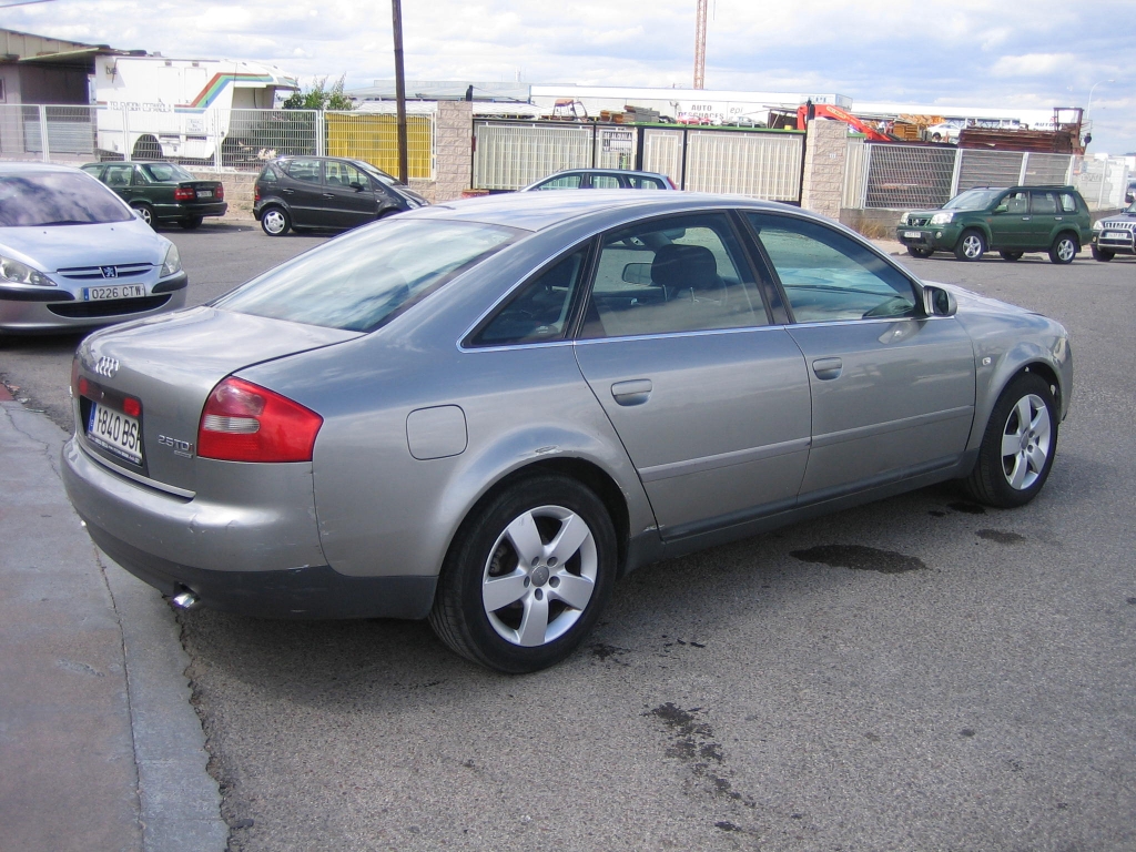 VISTA TRASERA DERECHA AUDI A-6 2.5 TDI 150CV QUATTRO