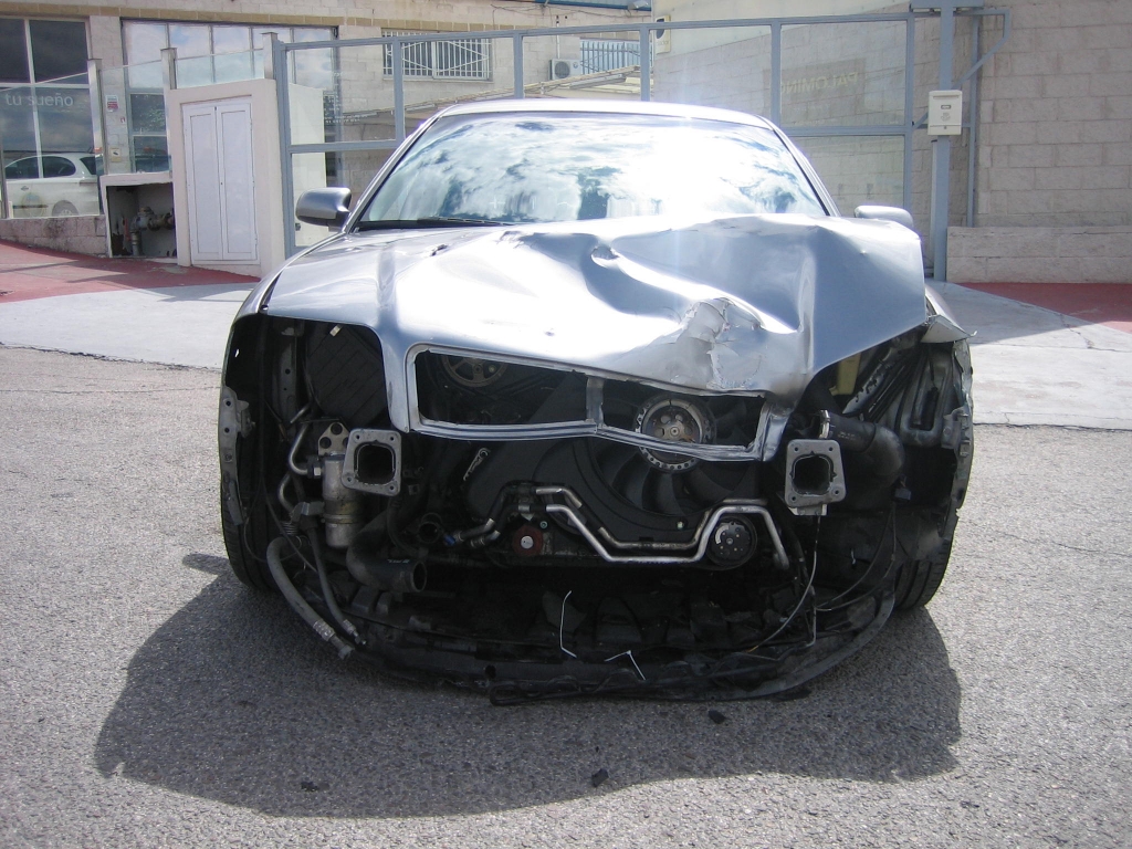 VISTA DELANTERA AUDI A-6 2.5 TDI 150CV QUATTRO