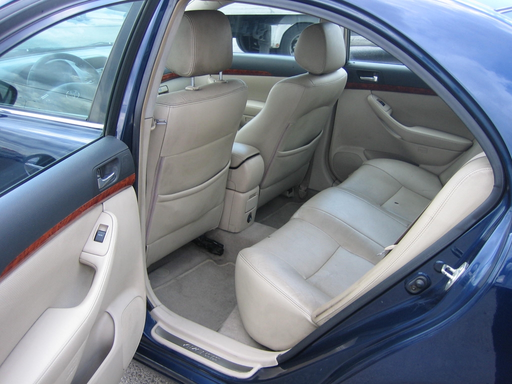 VISTA INTERIOR TRASERO TOYOTA AVENSIS 2.0 D4D 115CV