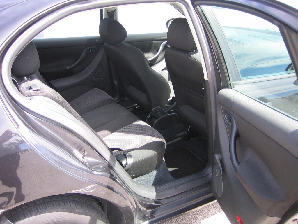 VISTA INTERIOR TRASERO SEAT LEON 1.9 TDI 90CV
