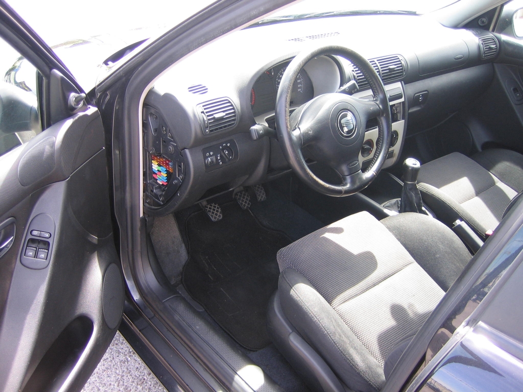 VISTA INTERIOR IZQUIERDO SEAT LEON 1.9 TDI 90CV