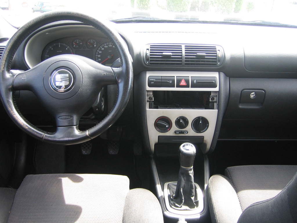 VISTA SALPICADERO SEAT LEON 1.9 TDI 90CV
