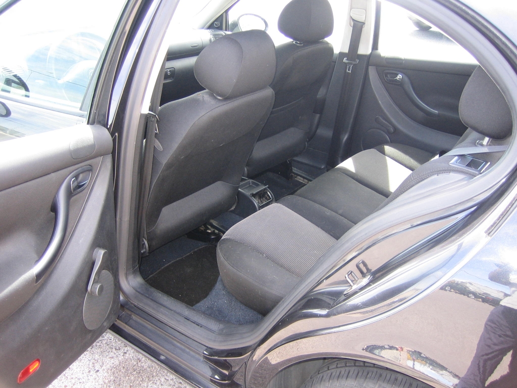 VISTA INTERIOR TRASERO 2 SEAT LEON 1.9 TDI 90CV
