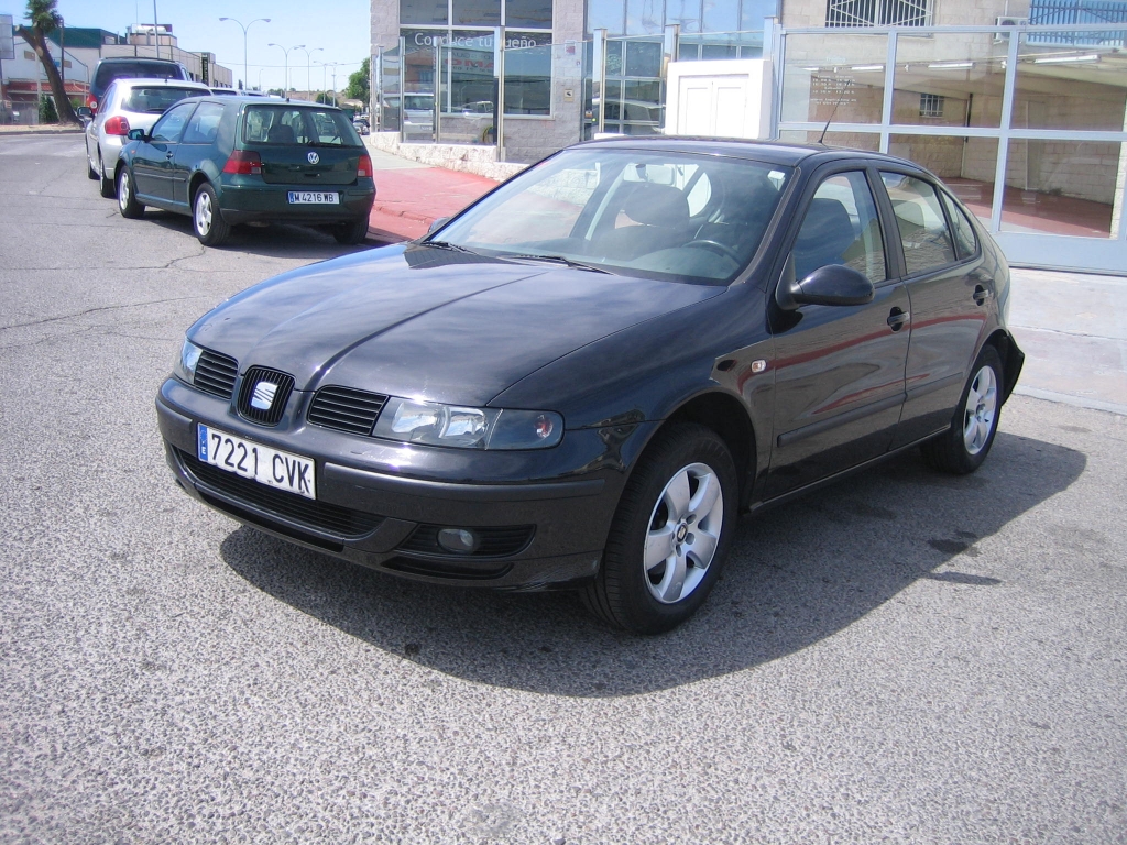 VISTA DELANTERA IZQUIERDA SEAT LEON 1.9 TDI 90CV