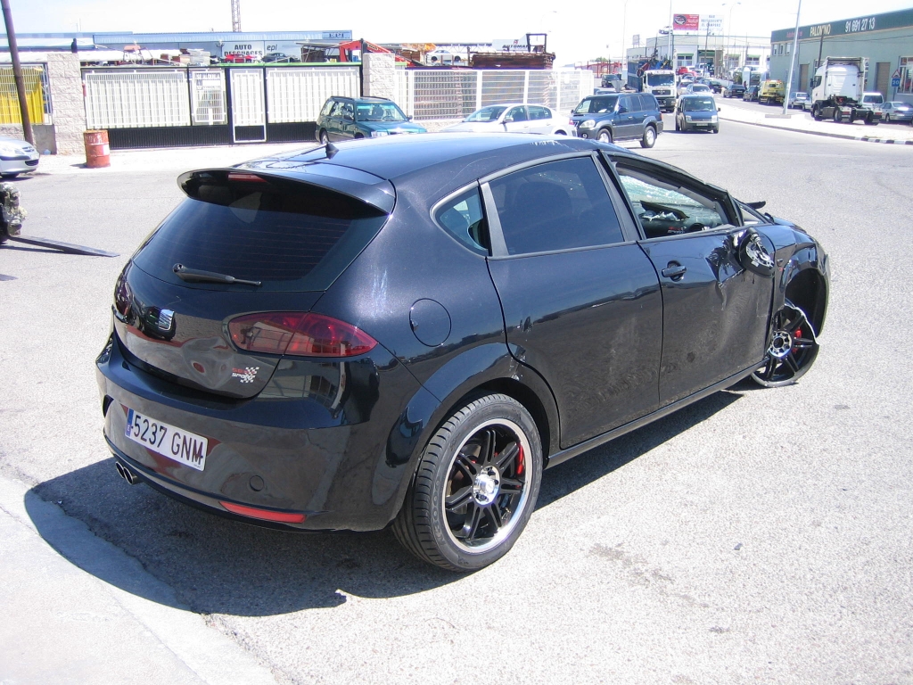 VISTA TRASERA DERECHA SEAT LEON 1.9 TDI 90CV