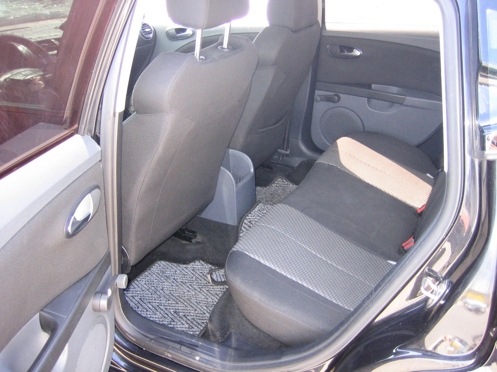VISTA INTERIOR TRASERO SEAT LEON 1.9 TDI 90CV