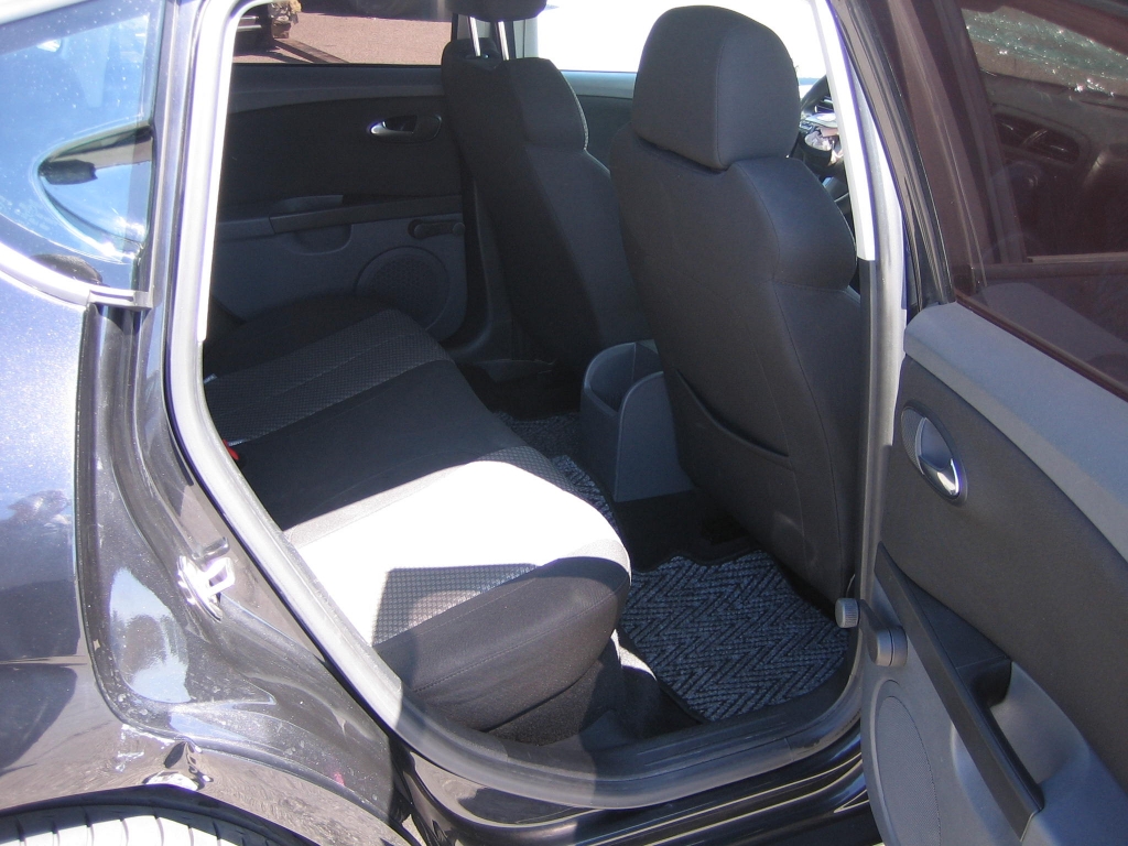 VISTA INTERIOR TRASERO 2 SEAT LEON 1.9 TDI 90CV