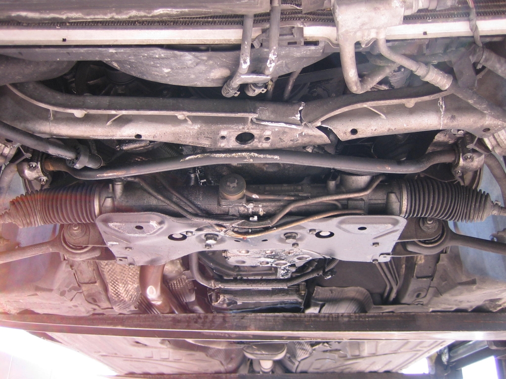 VISTA GOLPE BAJOS MERCEDES BENZ C-220 CDI 143CV AUTOMATICO