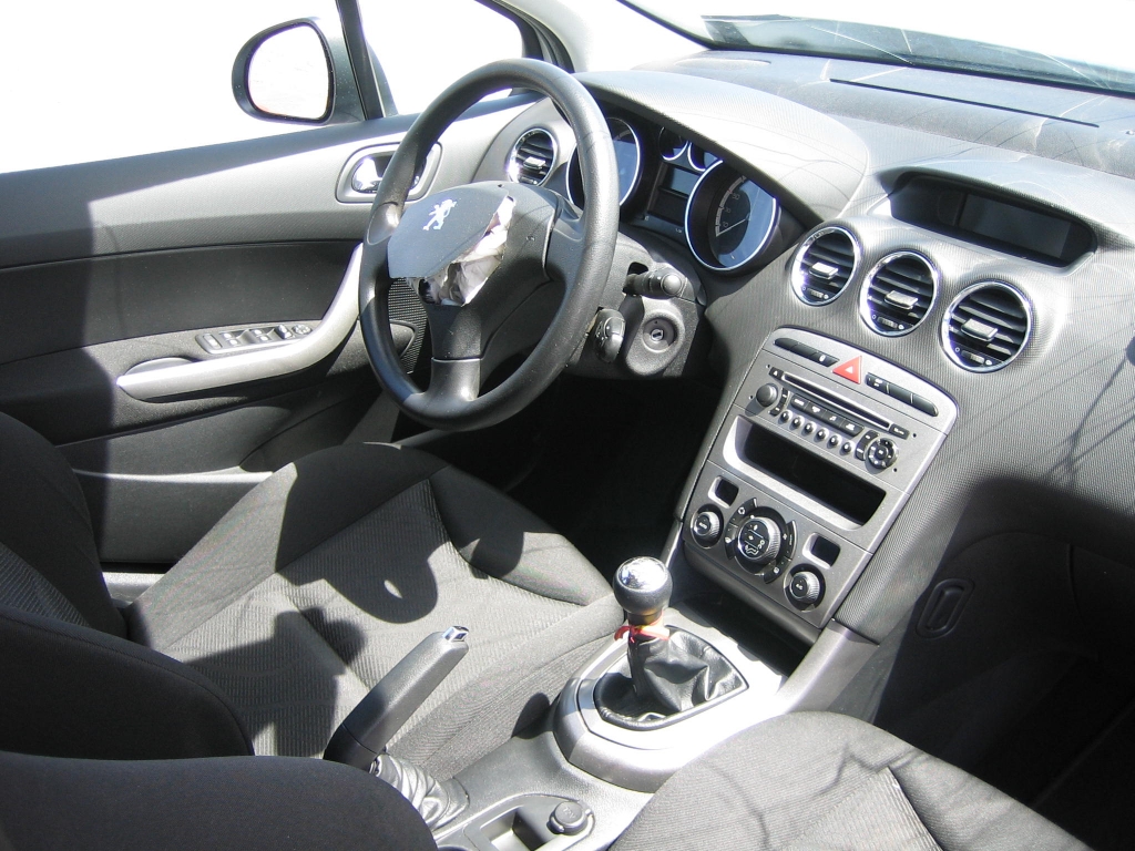 VISTA SALPICADERO PEUGEOT 308 1.6 HDI 90CV