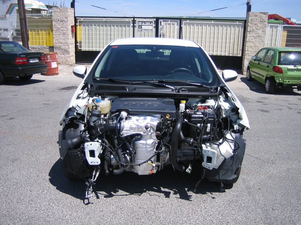 VISTA DELANTERA FIAT BRAVO 1.6 MJET 105CV