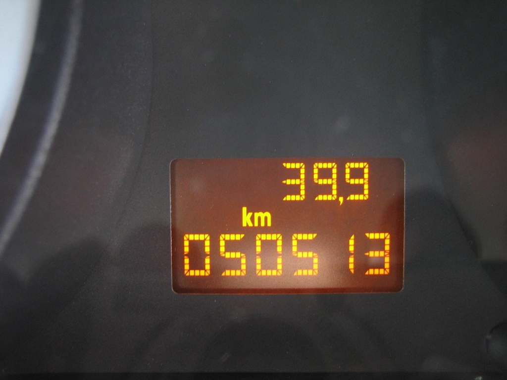 VISTA KM OPEL CORSA  1.3 CDTI 90CV