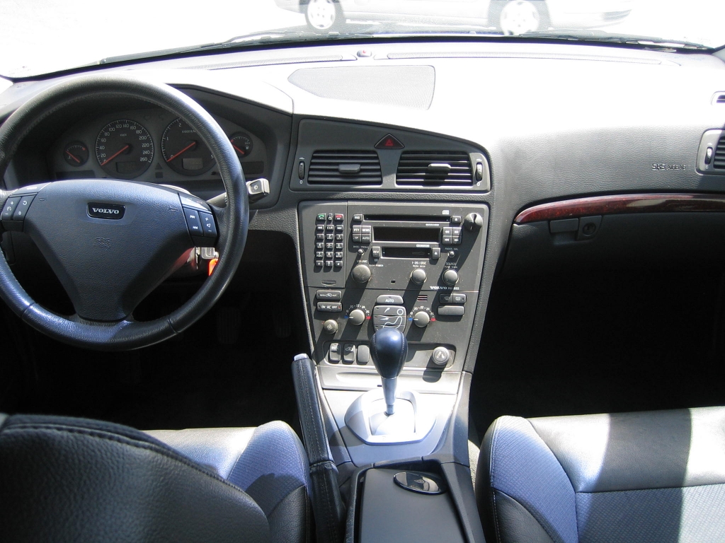 VISTA SALPICADERO VOLVO S-60 2.4 D 163CV