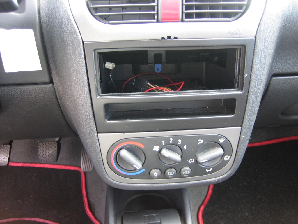 VISTA A/C OPEL CORSA 1.3 CDTI 70CV