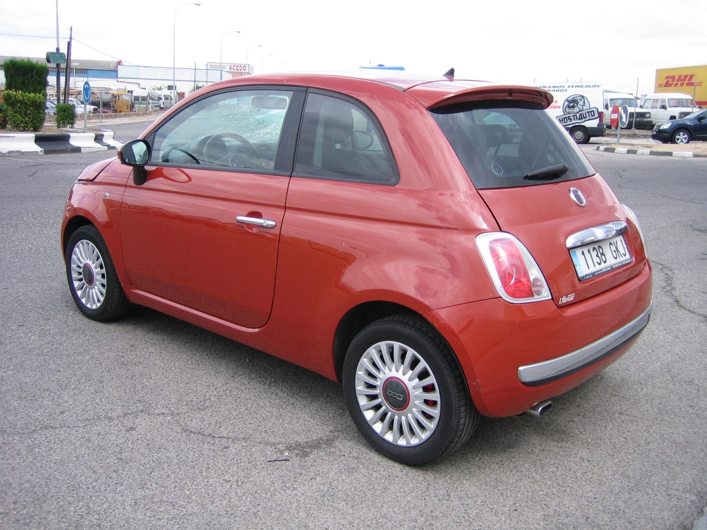 VISTA TRASERA IZQUIERDA FIAT 500 1.4 100CV