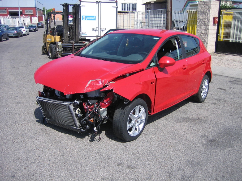 VISTA DELANTERA IZQUIERDA SEAT IBIZA 1.2 TDI CR 75CV