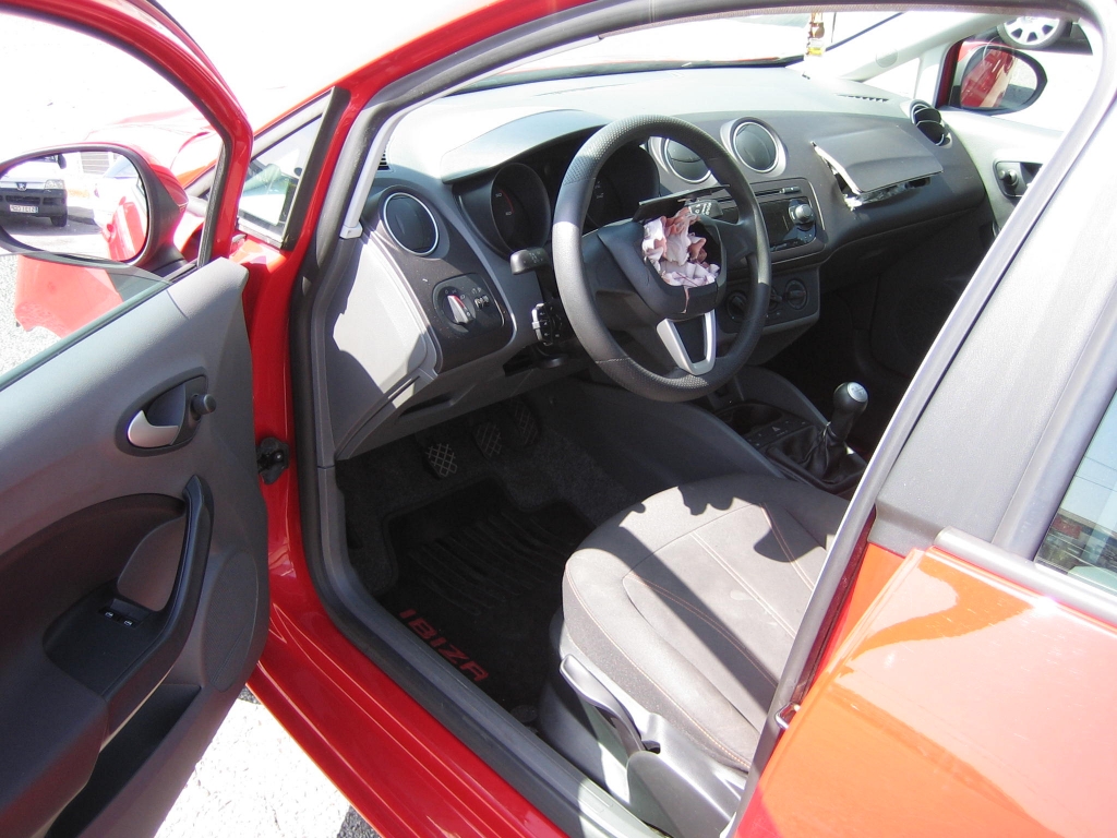 VISTA INTERIOR IZQUIERDO SEAT IBIZA 1.2 TDI CR 75CV